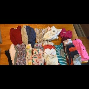 Baby girl clothes. Twelve months some 6-12 or 9-12